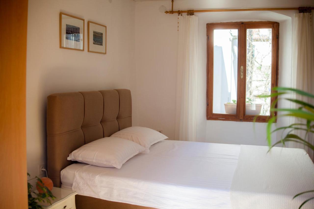 Amarilis Rooms Grožnjan Exterior foto